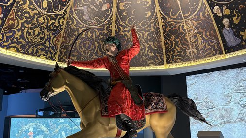 Image of the model of Shah Abbas at the Global History of Sport gallery at QOSM. Photo courtesy of 3-2-1 Qatar Olympic and Sports Museum ©2025.