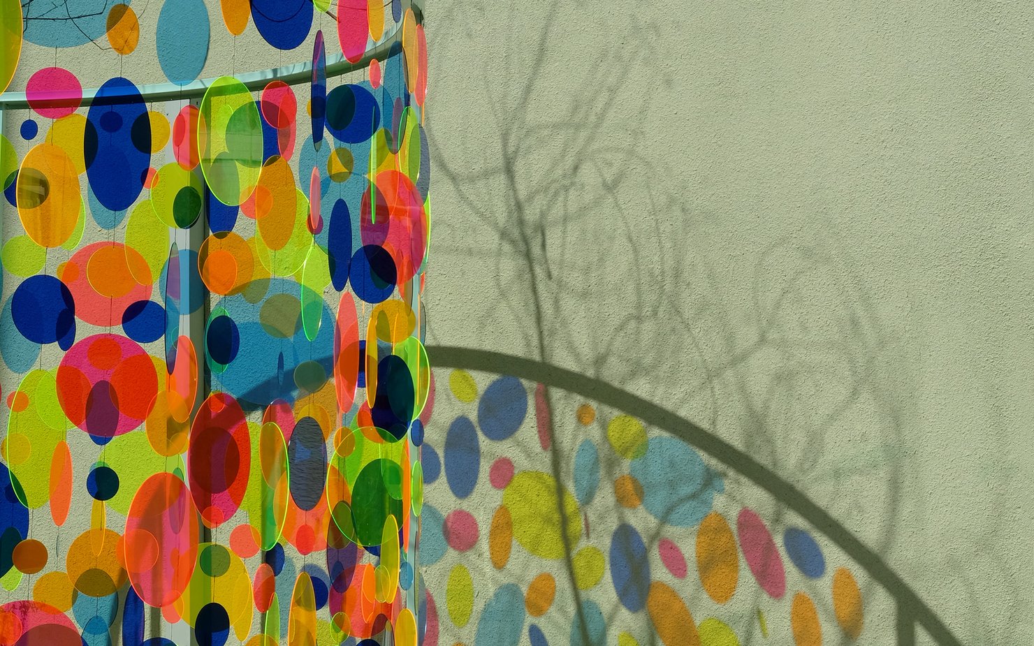 Prismatic Dreamscape: Illuminated Creativity installation showcased at Liwan