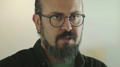 Serhat Karakaya, Metals and Jewels Conservator at the Museum of Islamic Art