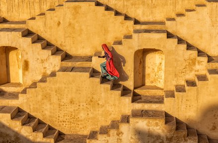 Mariam Hassan_Lady of the Well