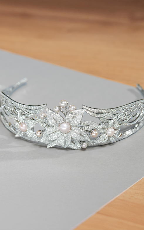diamond tiara with pearls