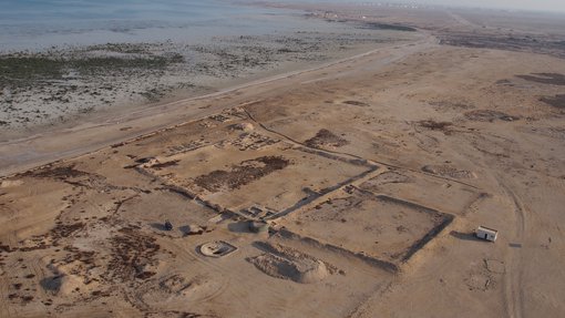 صورة جوية لموقع أثري في الصحراء